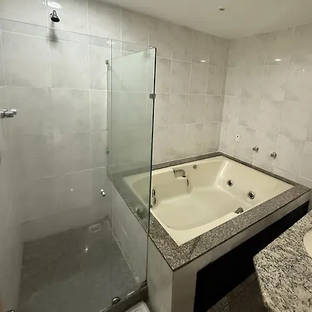 Hotel Serrano-3