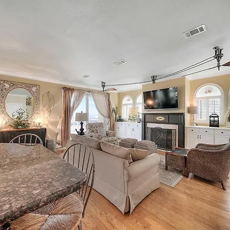 Emerald Belle - Gulf Front Home With Ocean Views & Spacious Deck-2