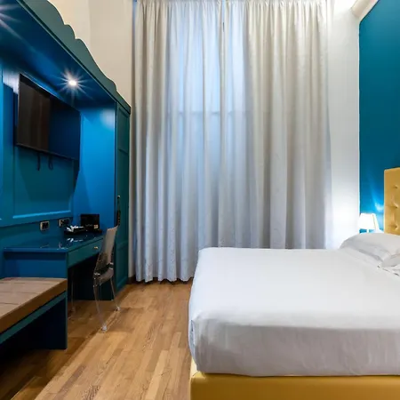 Relais Hotel Centrale "Dimora Storica"-3