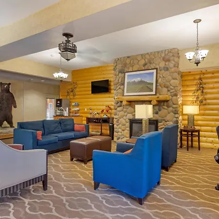 Comfort Suites Anchorage International Airport-3