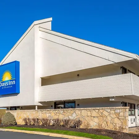 Days Inn By Wyndham Kansas City Northeast-2