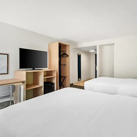 Spark By Hilton Chattanooga Downtown-3