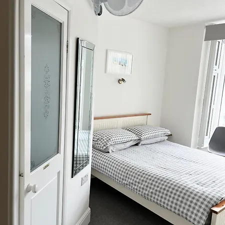Westward B&B-2