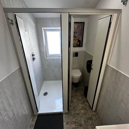 Lisbon Chillout Hostel-2