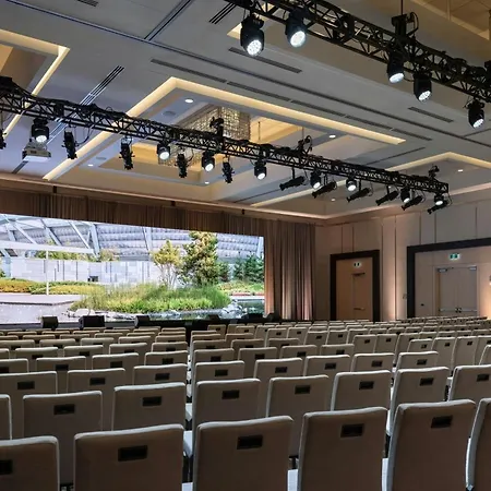 Jw Marriott Parq Vancouver-2