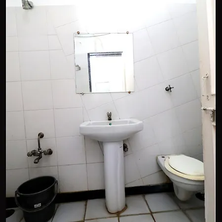 Hotel Gomatgiri-3