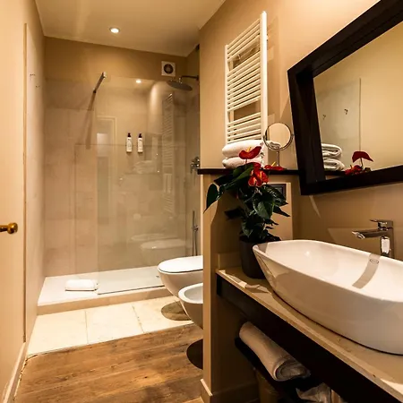 Townhouse 33 Boutique Hotel-2