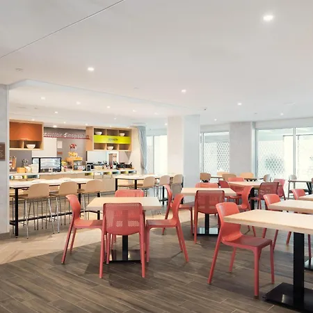 Home2 Suites By Hilton Quebec City-3