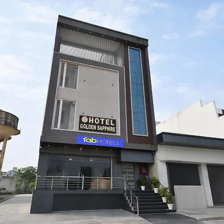 Fabhotel Golden Sapphire-3