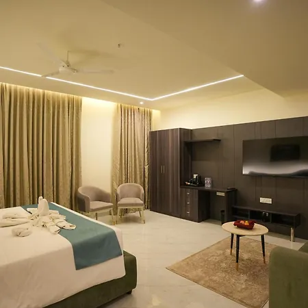 Town Square Suites-2