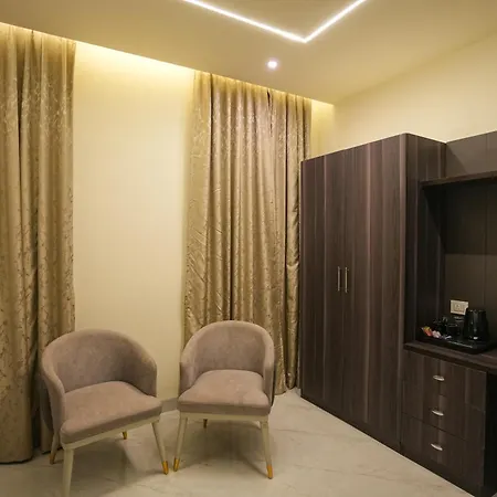 Town Square Suites-3