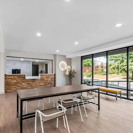 Echo Suites Extended Stay By Wyndham Sterling-2