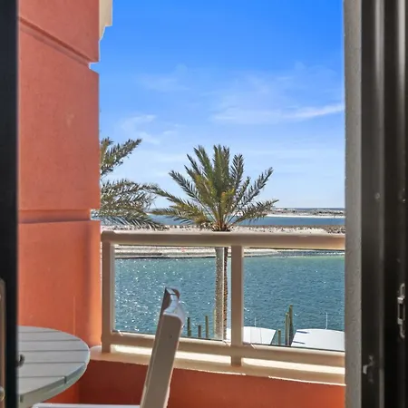 Harbor Suites At Harborwalk Village-2