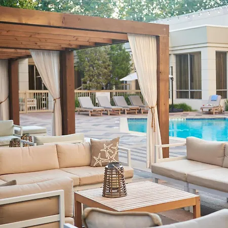 Doubletree By Hilton Dallas Market Center-2