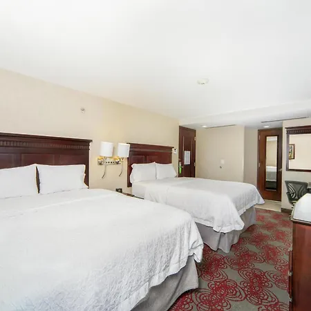 Hampton Inn & Suites Mexico City - Centro Historico-2