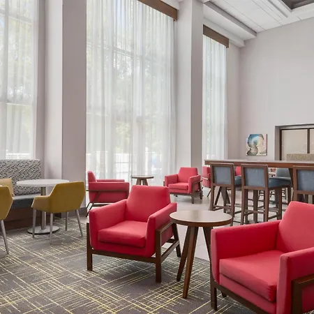 Hampton Inn & Suites Charlotte Arrowood Rd-3