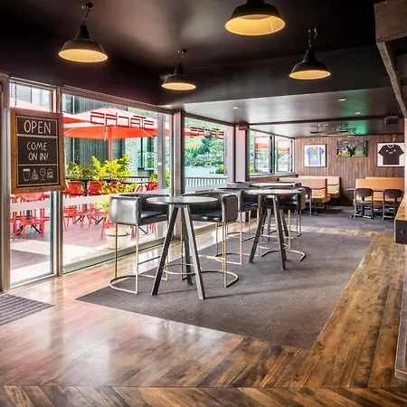 Doubletree By Hilton Queenstown-2