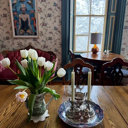 Elmwood Heritage Inn-3