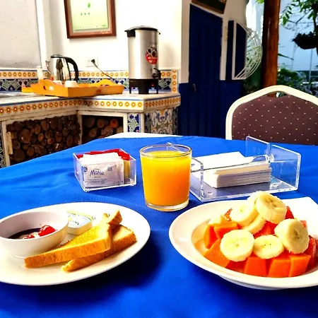 Hotel 1492-2