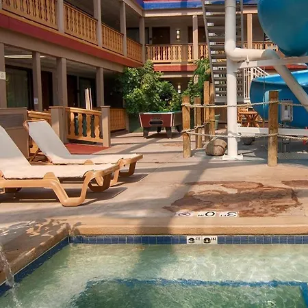 Americinn By Wyndham La Crosse Riverfront-Conference Center-3