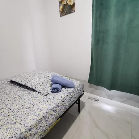 586 Hotel-2