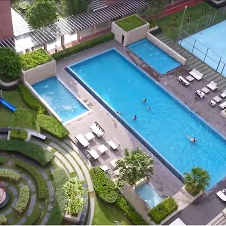 Extremeli Suites - Monarch-2