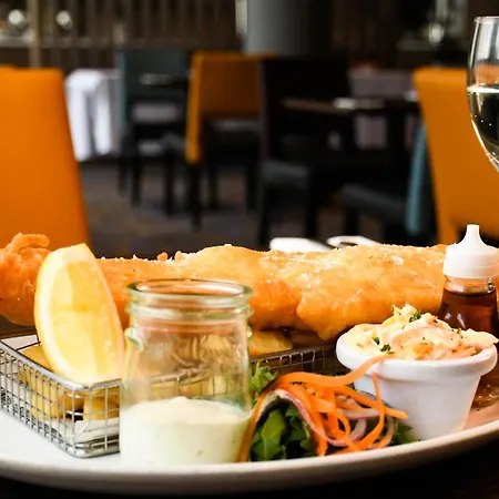 Maldron Hotel Belfast International Airport-3