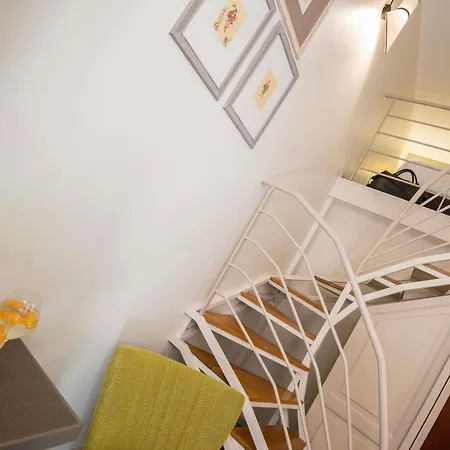 Mercure Nice Marche Aux Fleurs-3