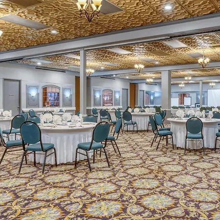 Surestay Plus Hotel By Best Western Reno Airport-2