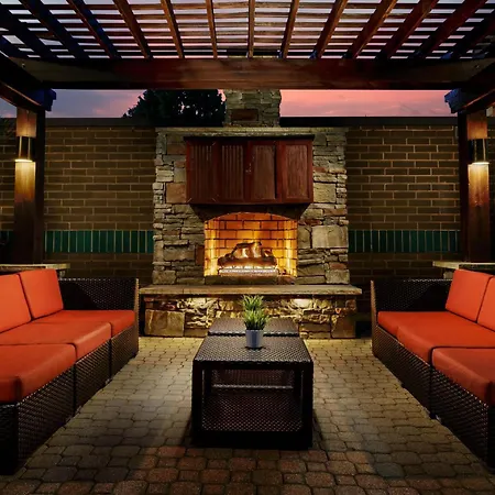 Hilton Charlotte University Place-3