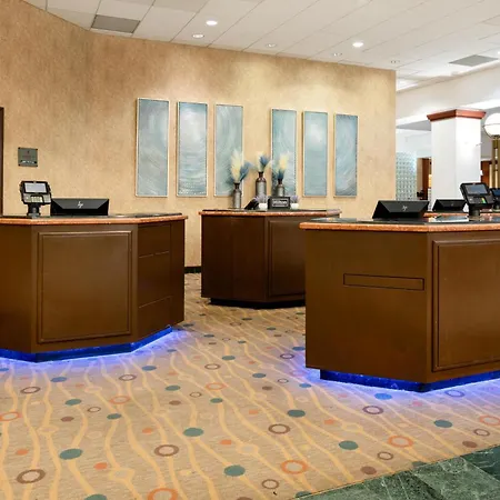 Embassy Suites By Hilton Portland Airport-3