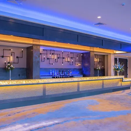 Doubletree By Hilton Manchester Downtown-3
