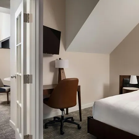 Toronto Marriott City Centre Hotel-2