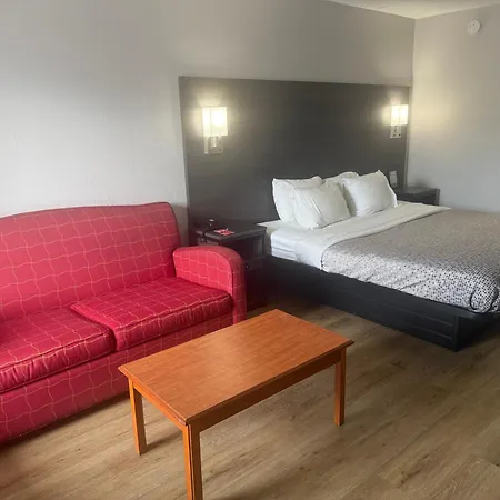 Econo Lodge Naval Station Norfolk-2