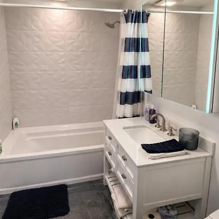 A Place In The Sun Hotel - Adults Only Big Units, 24H Heated Pool & Spa In 1 Acre Park Prime Location, Dog Friendly, Top Midcentury Modern Boutique Hotel-2