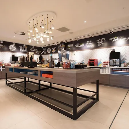 Hampton By Hilton Edinburgh West End-3