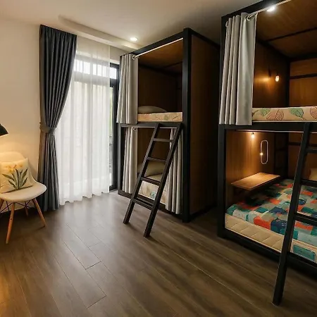 Start House Capsule Airport 5- Min Walk-3