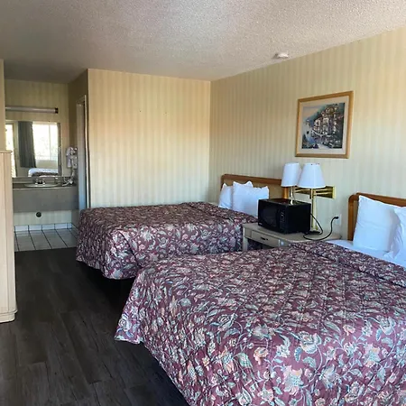 Tree Inn & Suites Albuquerque-2