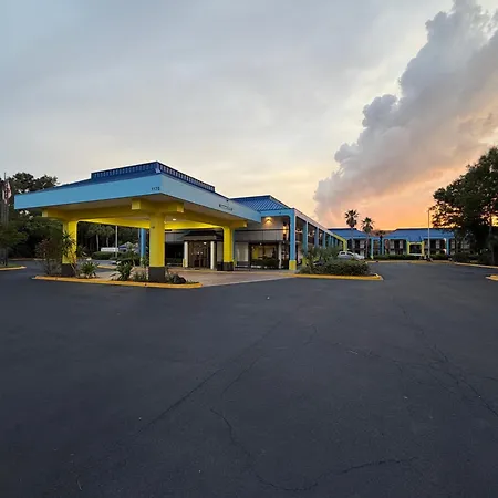 Days Inn By Wyndham Jacksonville Airport-3