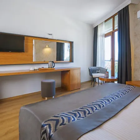 Qinn Hotels-2