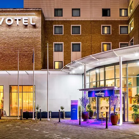 Novotel London Greenwich-3