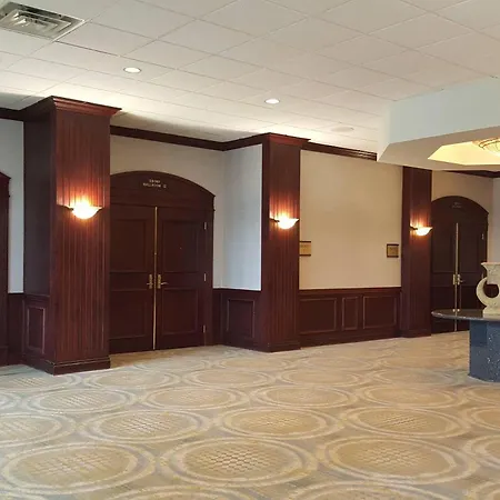Radisson Hotel & Conference Centre Edmonton-2
