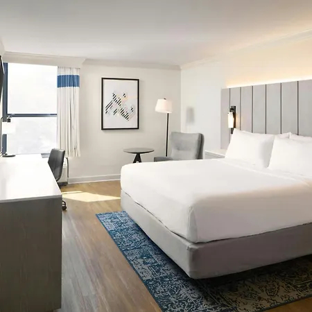 Four Points By Sheraton Richmond Airport-3