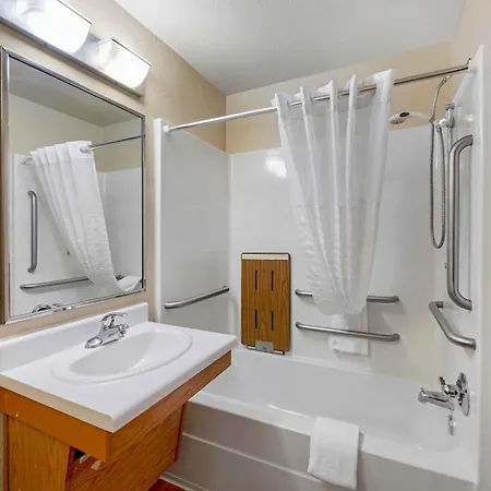 Extended Stay America Select Suites - Wichita - Airport-3