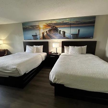 Days Inn By Wyndham Savannah Airport-2