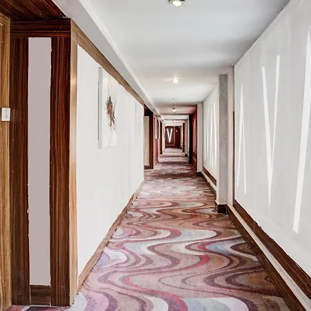 Townhouse Royal Palms Hotel - Rose Collection-3