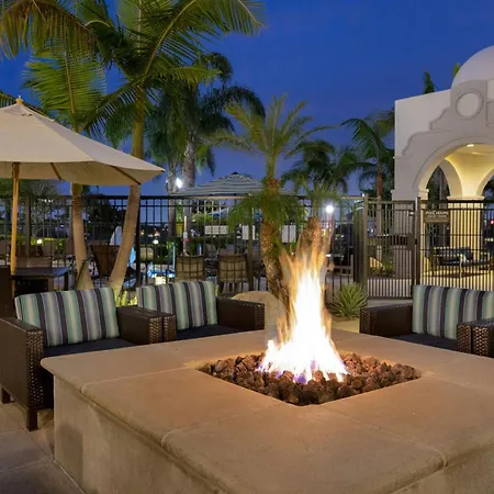 Courtyard San Diego Airport/Liberty Station-2