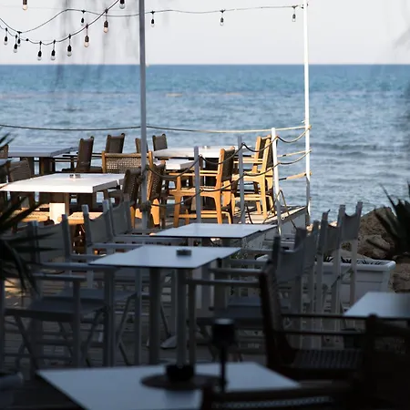 Island Boutique Hotel-3