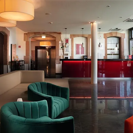 Novina Hotel Tillypark-2