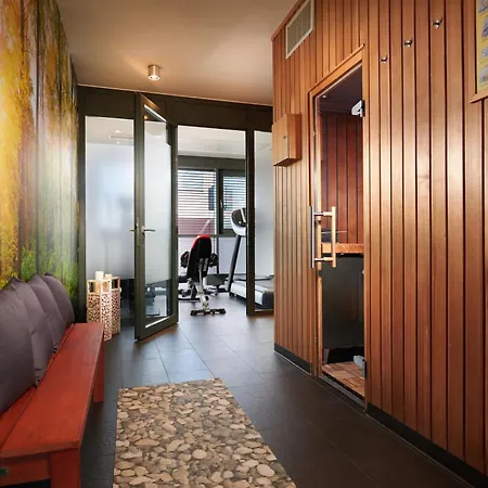 Novina Hotel Tillypark-3